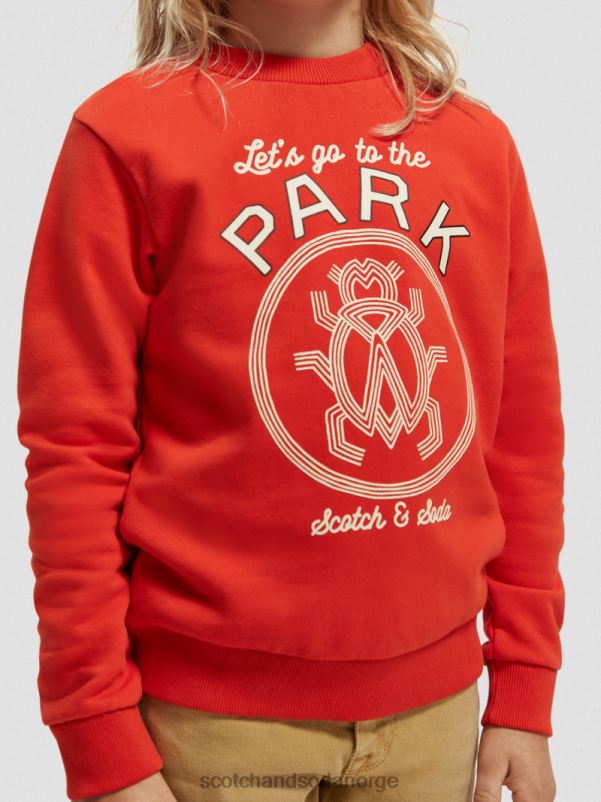 barn kunstverk sweatshirt i økologisk bomull med rund hals tomat N40XD775 klær Scotch & Soda