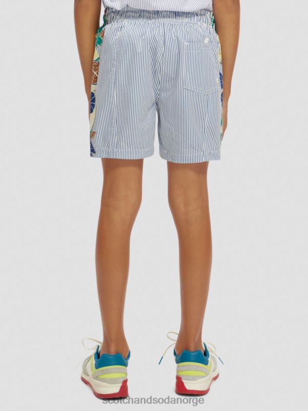 barn badeshorts med middels trykk med nålestriper seersucker stripe N40XD813 klær Scotch & Soda