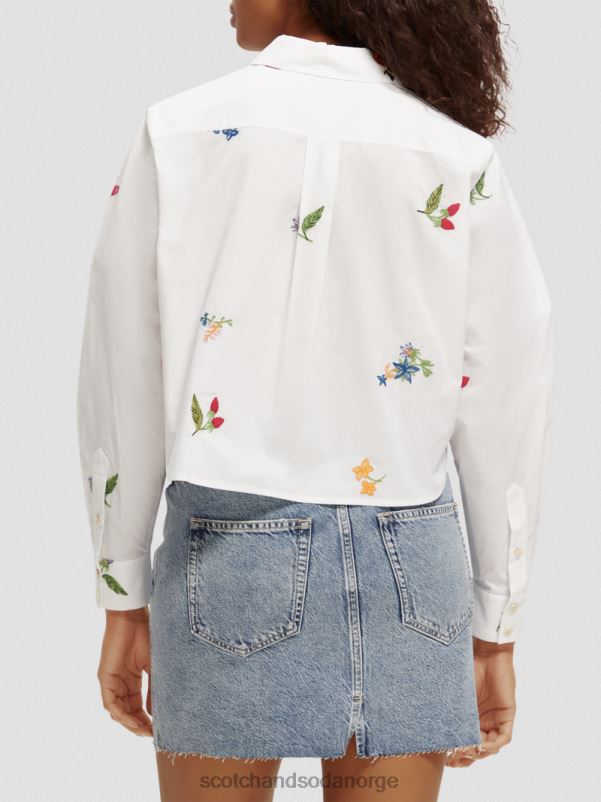 kvinner Brodert skjorte med boxy fit i økologisk bomull hvit N40XD41 klær Scotch & Soda
