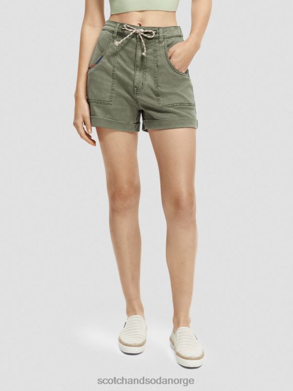 kvinner plaggfarget chino-shorts olivengrønn N40XD248 klær Scotch & Soda