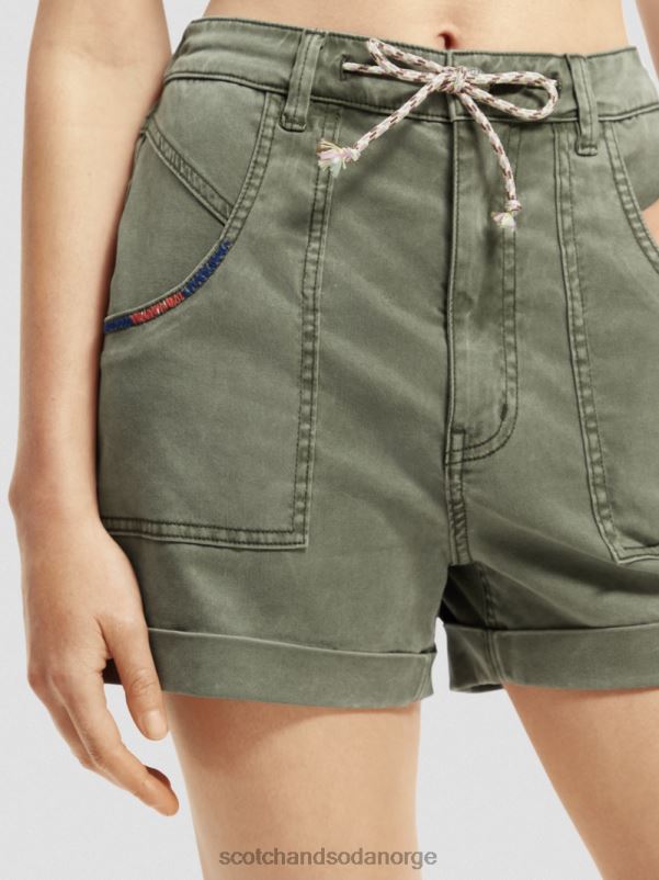 kvinner plaggfarget chino-shorts olivengrønn N40XD248 klær Scotch & Soda