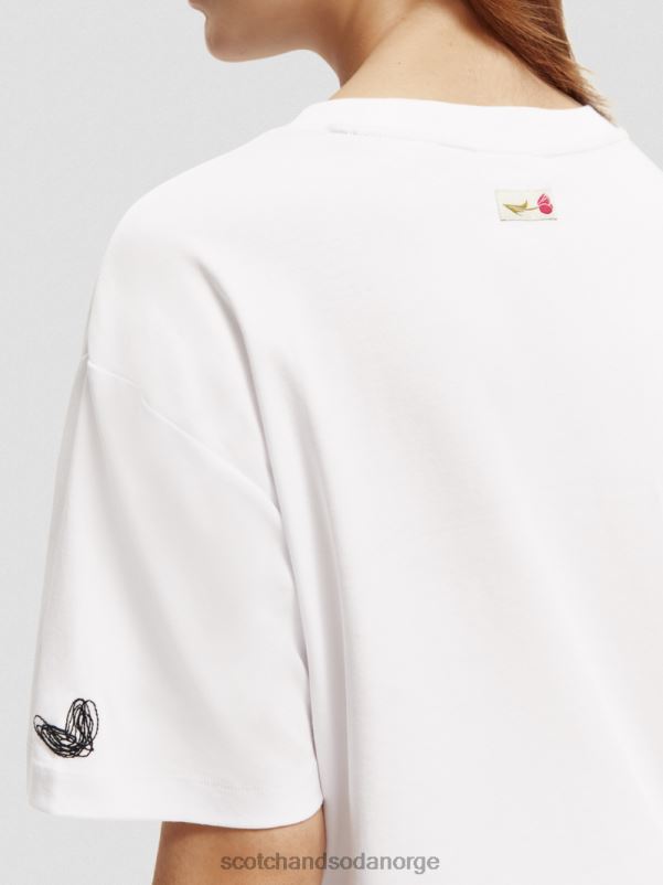 kvinner t-skjorte med kunstverk i løs passform hvit N40XD65 klær Scotch & Soda