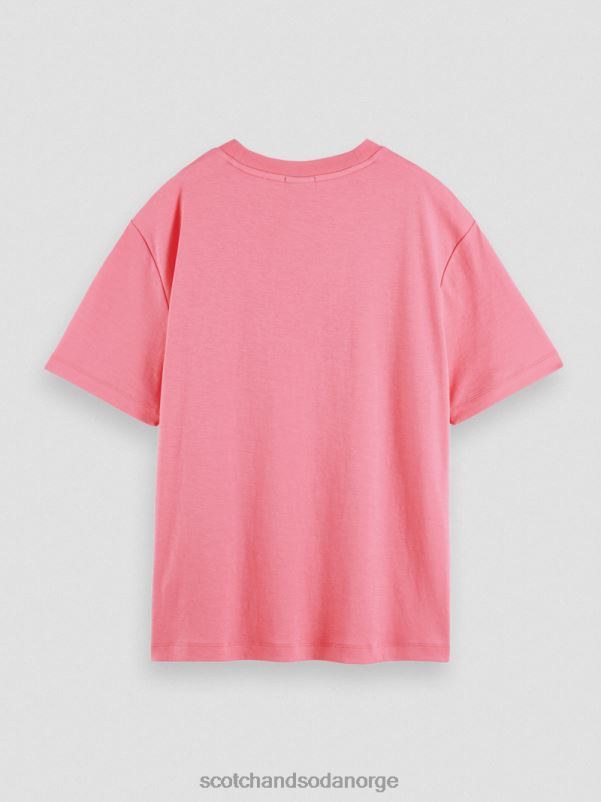 kvinner t-skjorte med kunstverk i løs passform rosa punch N40XD94 klær Scotch & Soda