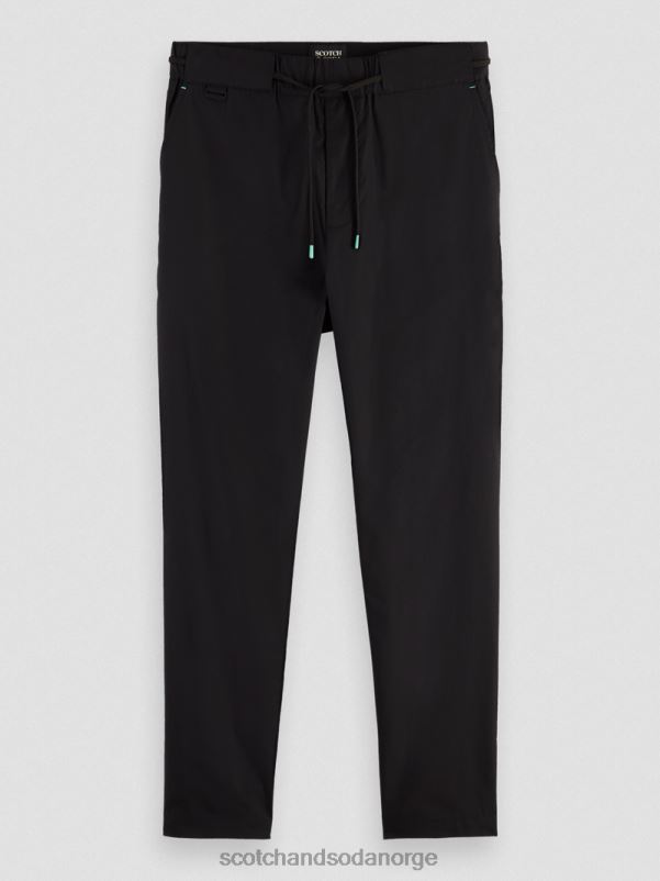 menn favorittjoggeren i poplin med konisk passform svart N40XD484 klær Scotch & Soda
