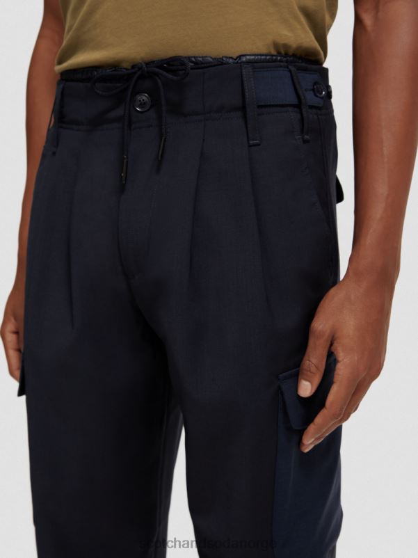 menn løs, konisk passform ullblandet cargo chino natt N40XD487 klær Scotch & Soda