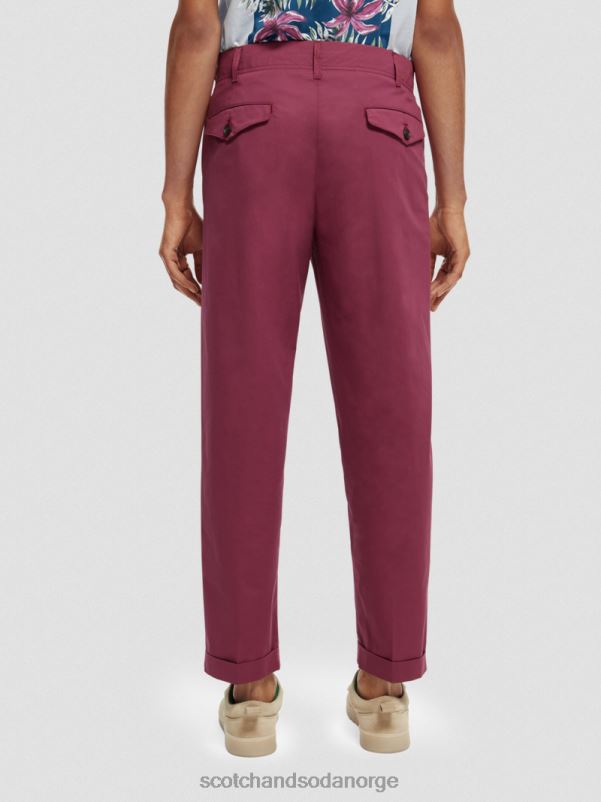 menn løs plissert chino med konisk passform dahlia N40XD486 klær Scotch & Soda