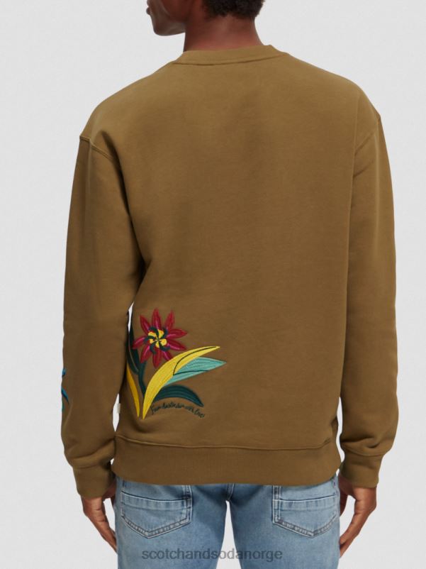 menn avslappet passform brodert genser med rund hals kaki N40XD506 klær Scotch & Soda