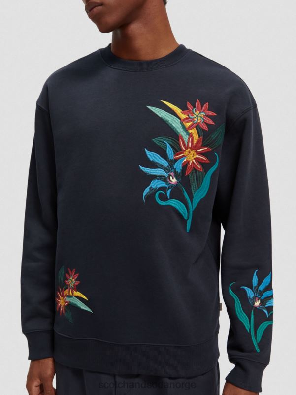 menn avslappet passform brodert genser med rund hals natt N40XD507 klær Scotch & Soda