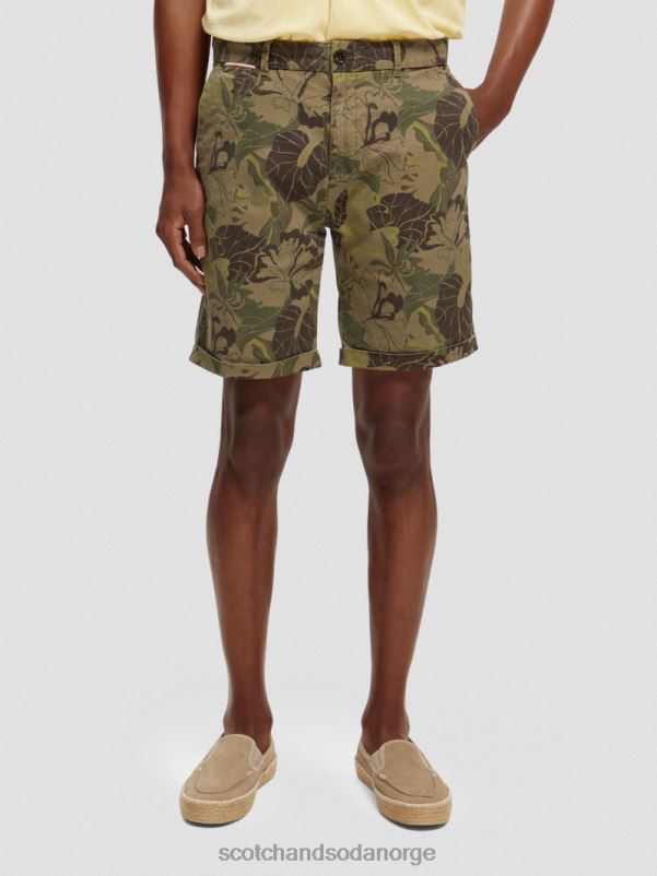 menn chino-shortsen med stuart-print camo floral aop N40XD622 klær Scotch & Soda