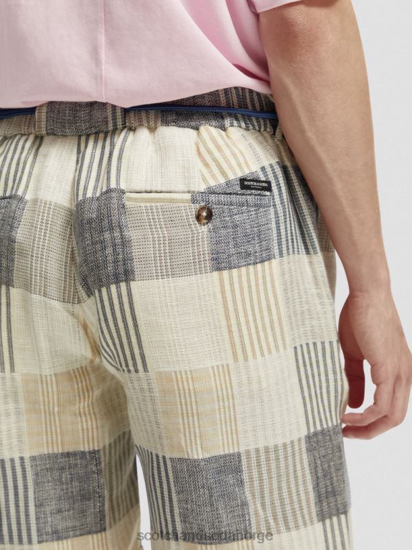 menn den twill, avslappede passformen plisserte rutete shorts blå sjekk N40XD609 klær Scotch & Soda