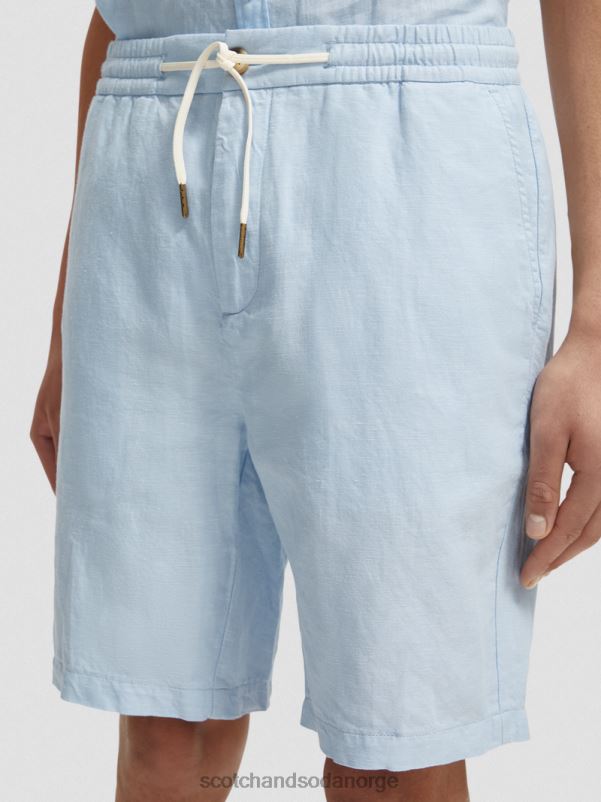 menn favorittbermudashortsene i lin himmel N40XD603 klær Scotch & Soda