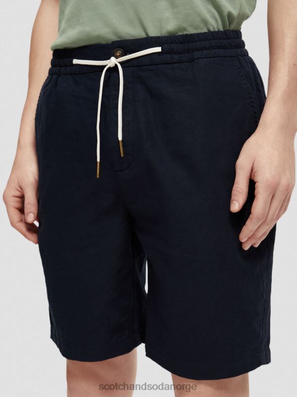 menn favorittbermudashortsene i lin marine N40XD602 klær Scotch & Soda