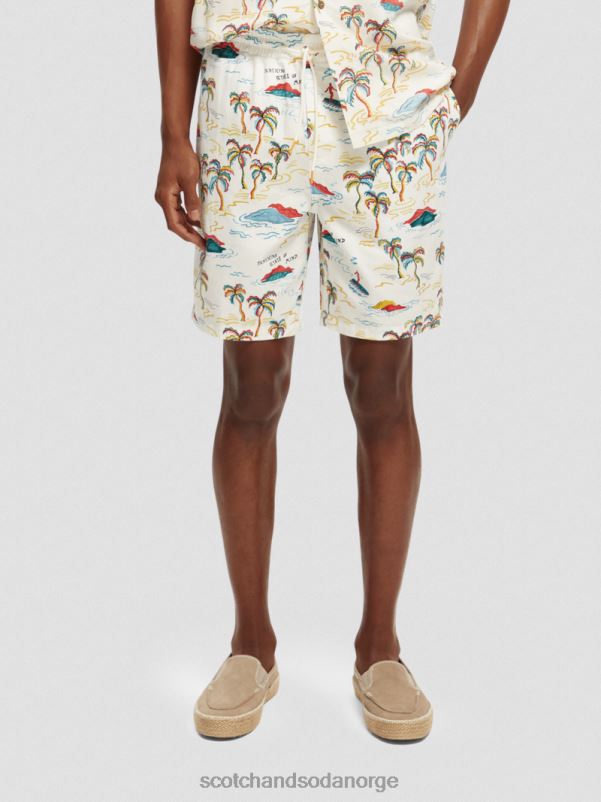 menn favorittbermudashortsene med trykk hvit palmetre øy aop N40XD626 klær Scotch & Soda