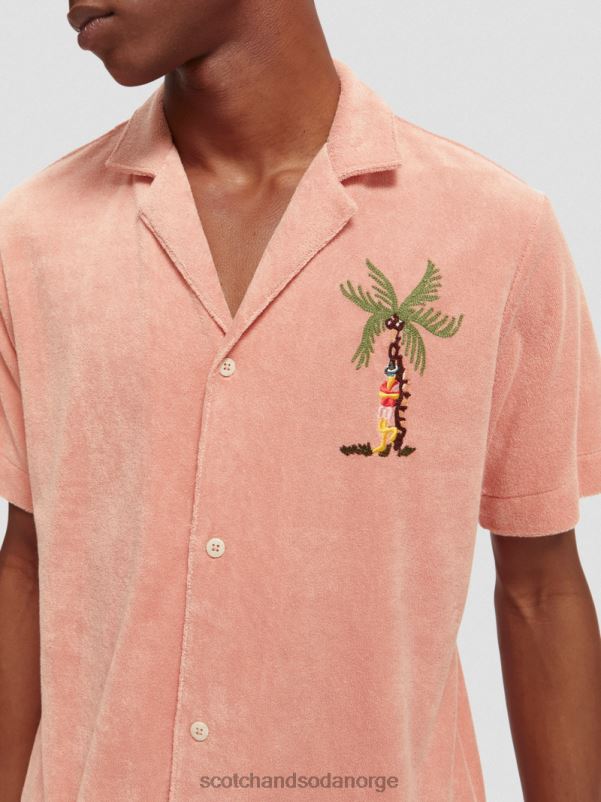 menn brodert leirskjorte med håndkle flamingo N40XD296 klær Scotch & Soda