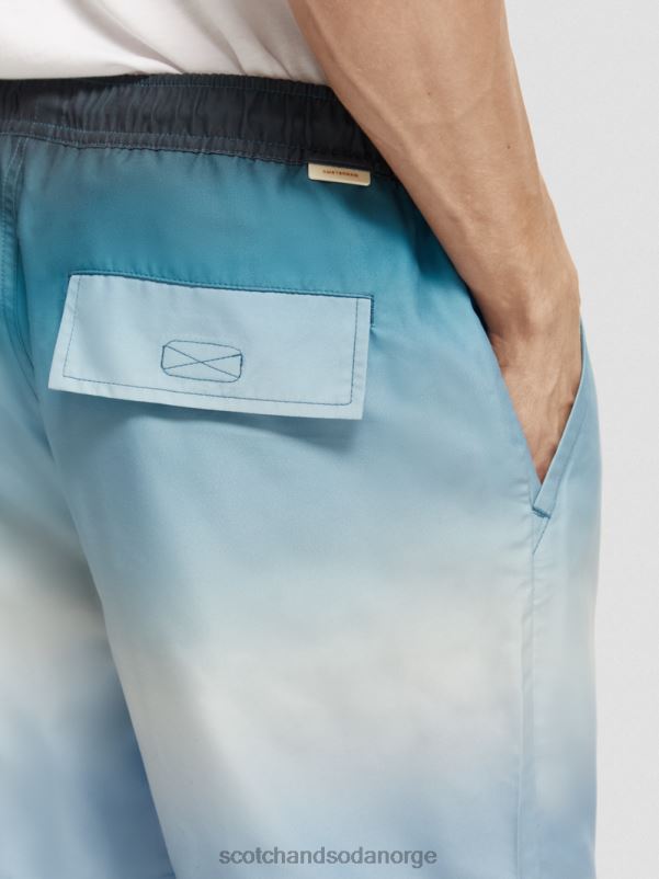 menn badeshorts med middels trykk turkis gradient N40XD694 klær Scotch & Soda