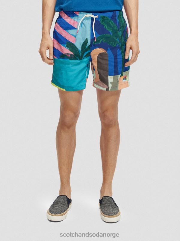 menn badeshorts med trykt middels lengde aop scene N40XD691 klær Scotch & Soda