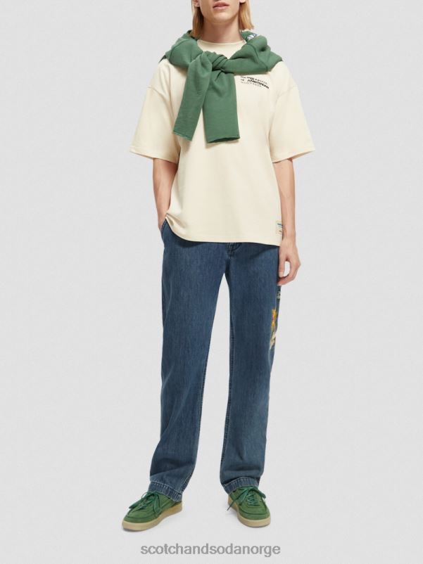 menn brodert jersey kunstverk t-skjorte off white N40XD351 klær Scotch & Soda