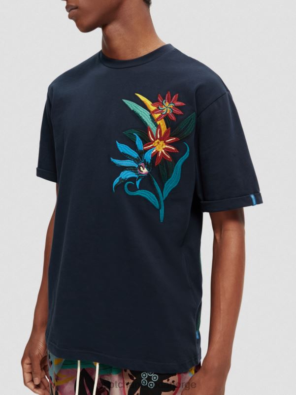 menn økologisk t-skjorte med blomsterbrodert avslappet passform natt N40XD352 klær Scotch & Soda