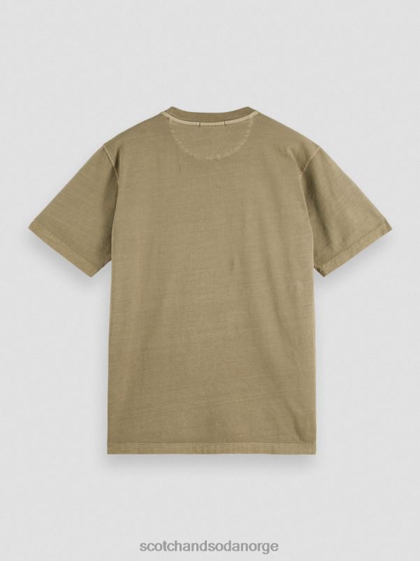 menn plaggfarget t-skjorte med normal passform kaki N40XD429 klær Scotch & Soda